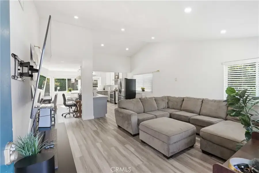 27621 Cherry Creek Drive, Valencia, CA 91354 - #3