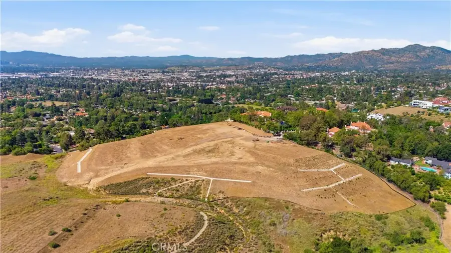 10801 N Oakdale, Chatsworth, CA 91311 - #3