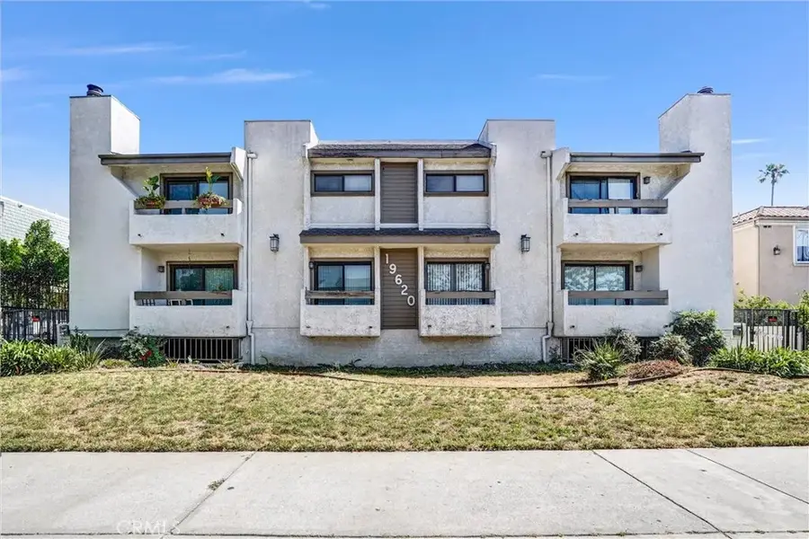 19620 Sherman Way #1, Reseda, CA 91335 - #2