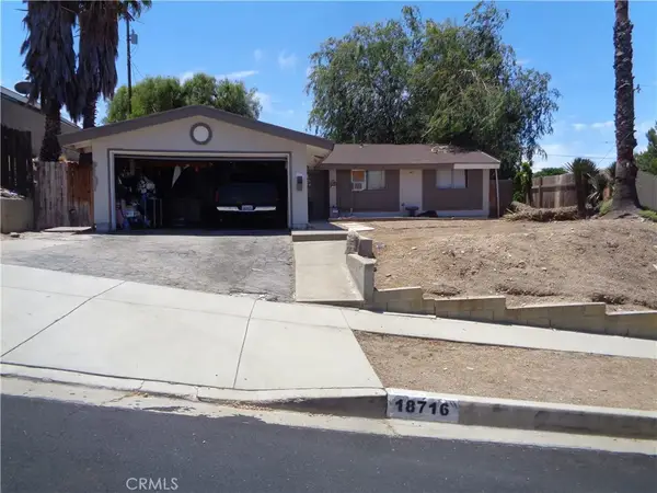 18716 Oakmoor, Canyon Country, CA 91351