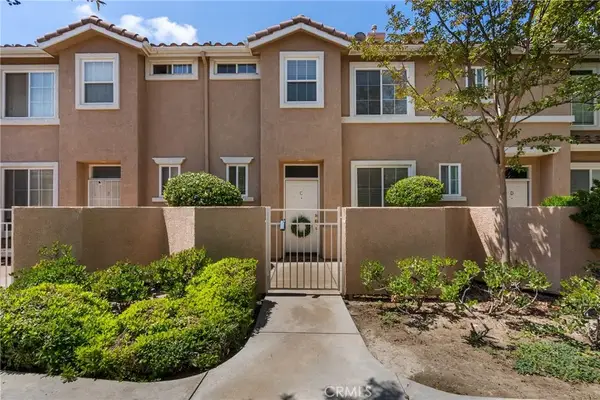 25554 Schubert #C, Stevenson Ranch, CA 91381