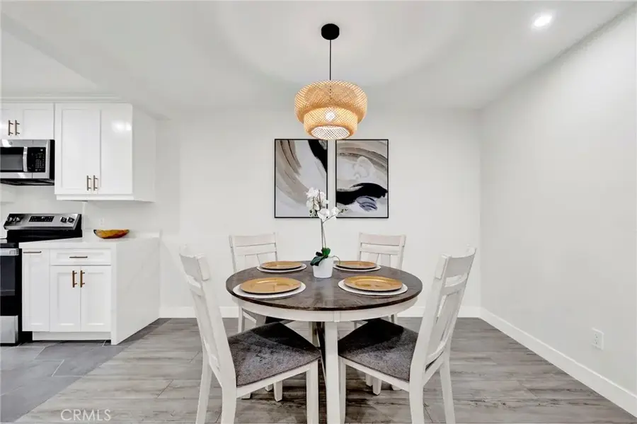 4040 Via Marisol #121, Los Angeles, CA 90042 - #3