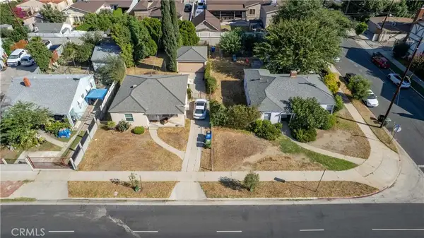 14005 Victory Boulevard, Van Nuys, CA 91401