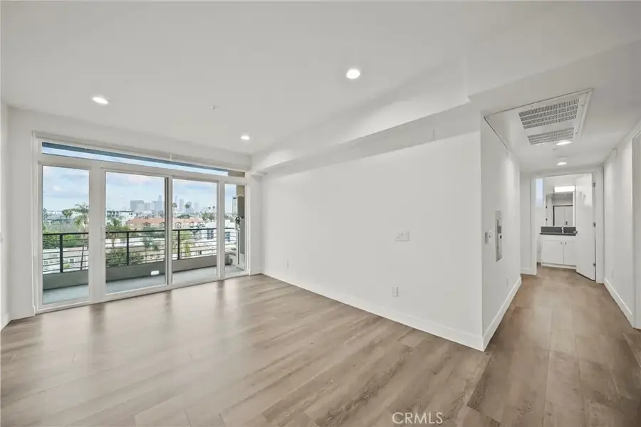 900 S Kenmore Avenue #504, Los Angeles, CA 90006 - #2
