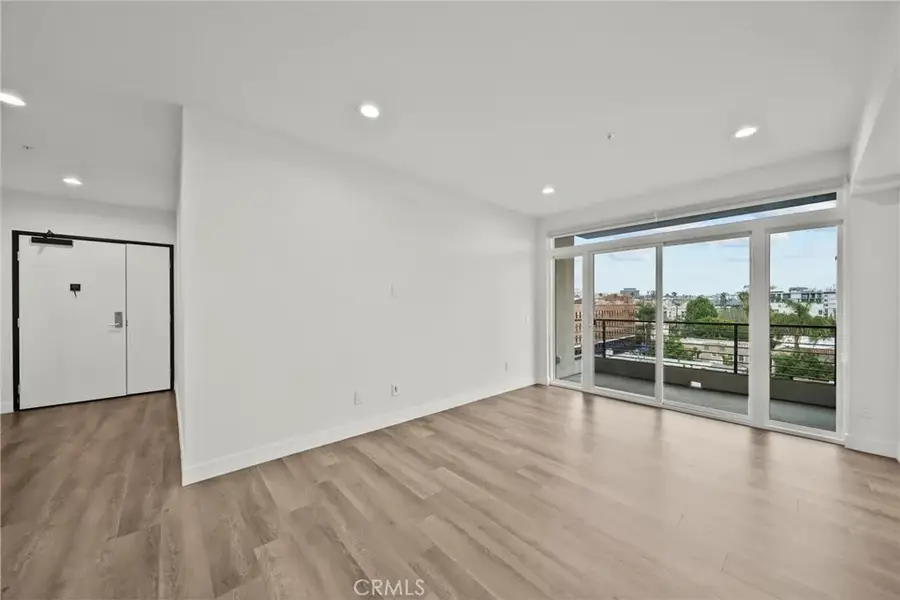 900 S Kenmore Avenue #504, Los Angeles, CA 90006 - #3