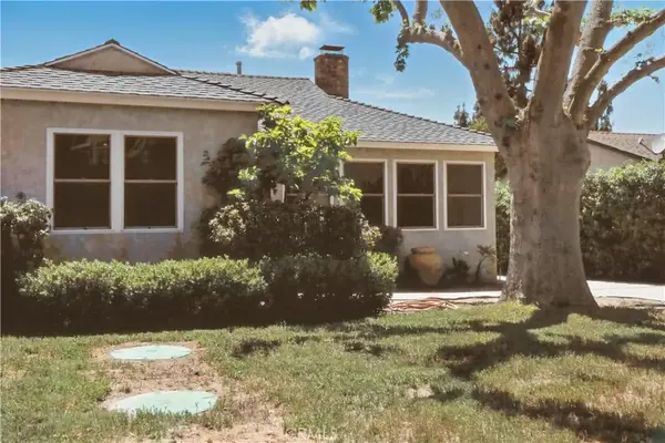 13384 Foothill Boulevard, Sylmar, CA 91342