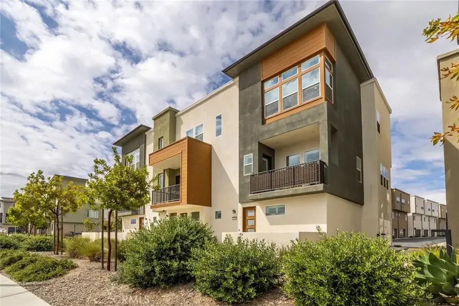 27562 Sparrow Court, Valencia, CA 91381 - #3