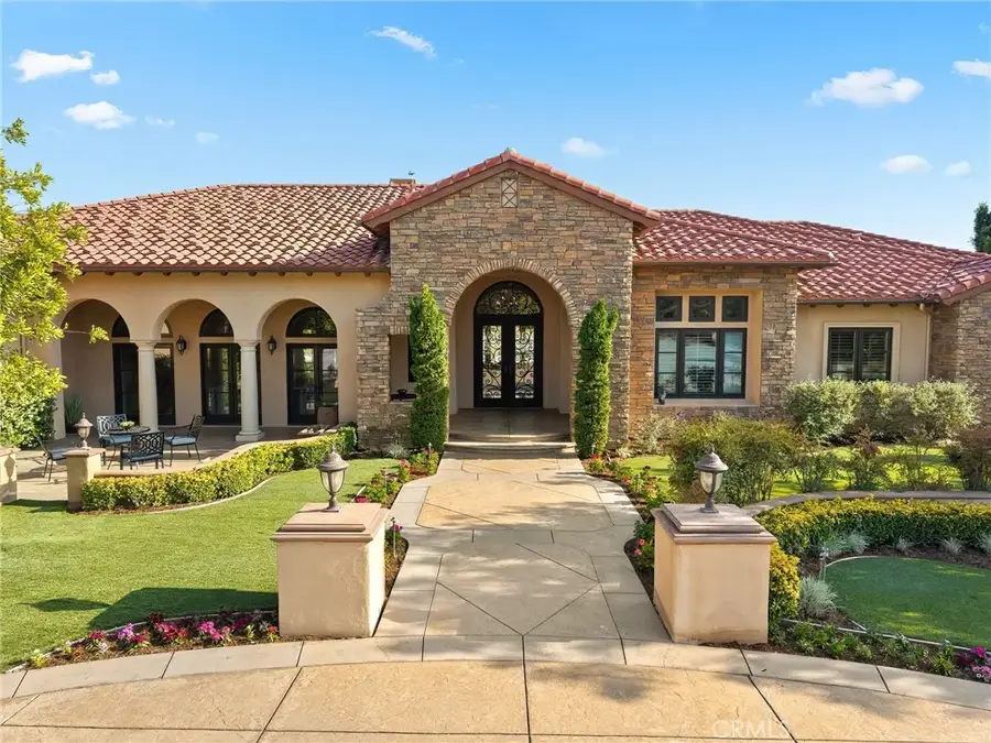 10727 W Stallion Ranch Road, Shadow Hills, CA 91040 - #3
