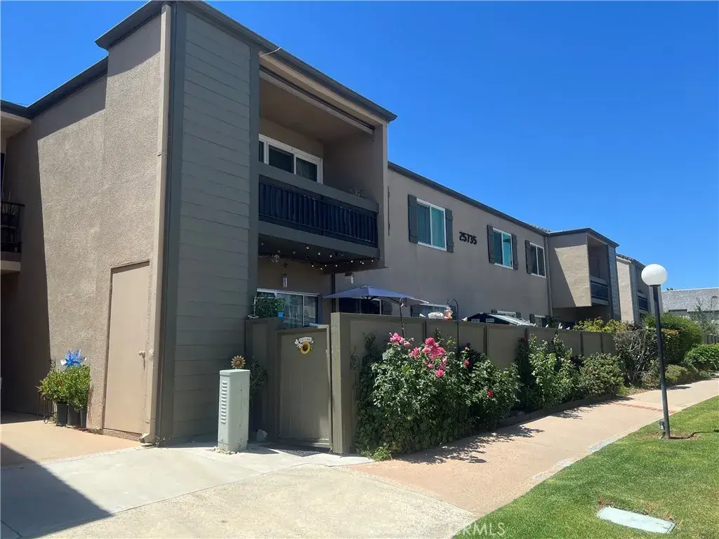 25735 Hogan Drive #E3, Valencia, CA 91355 - #1