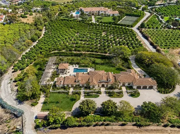 25 Encino, Camarillo, CA 93010