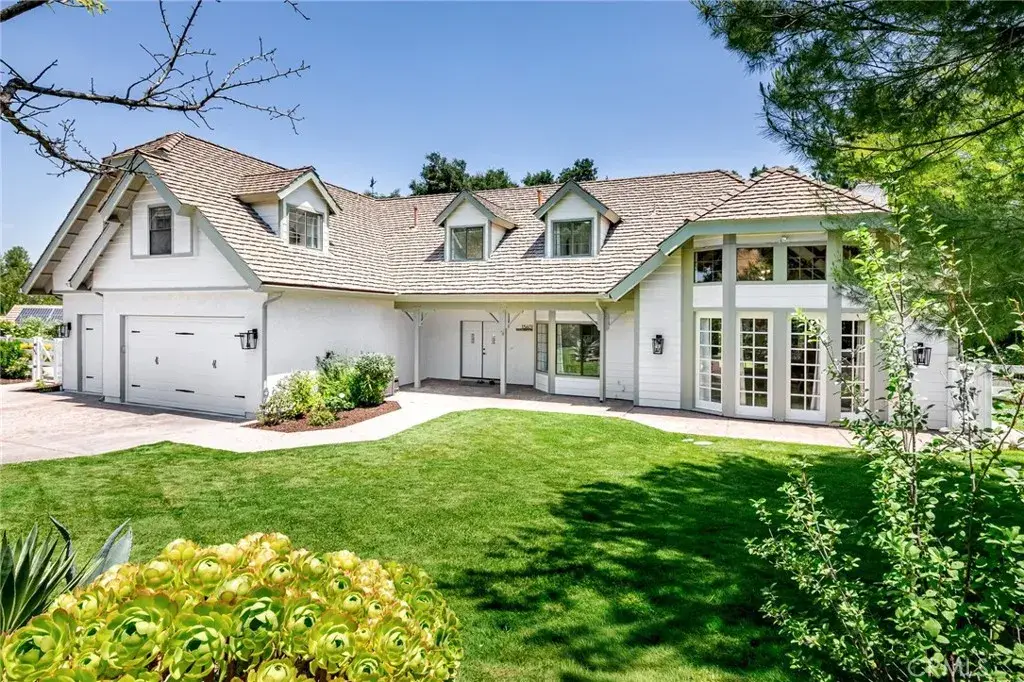 15601 Saddleback Road, Canyon Country, CA 91387 - #1