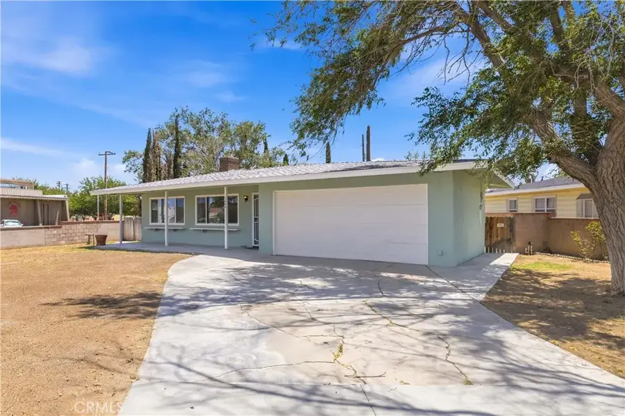 2000 Shasta Street, Mojave, CA 93501 - #3
