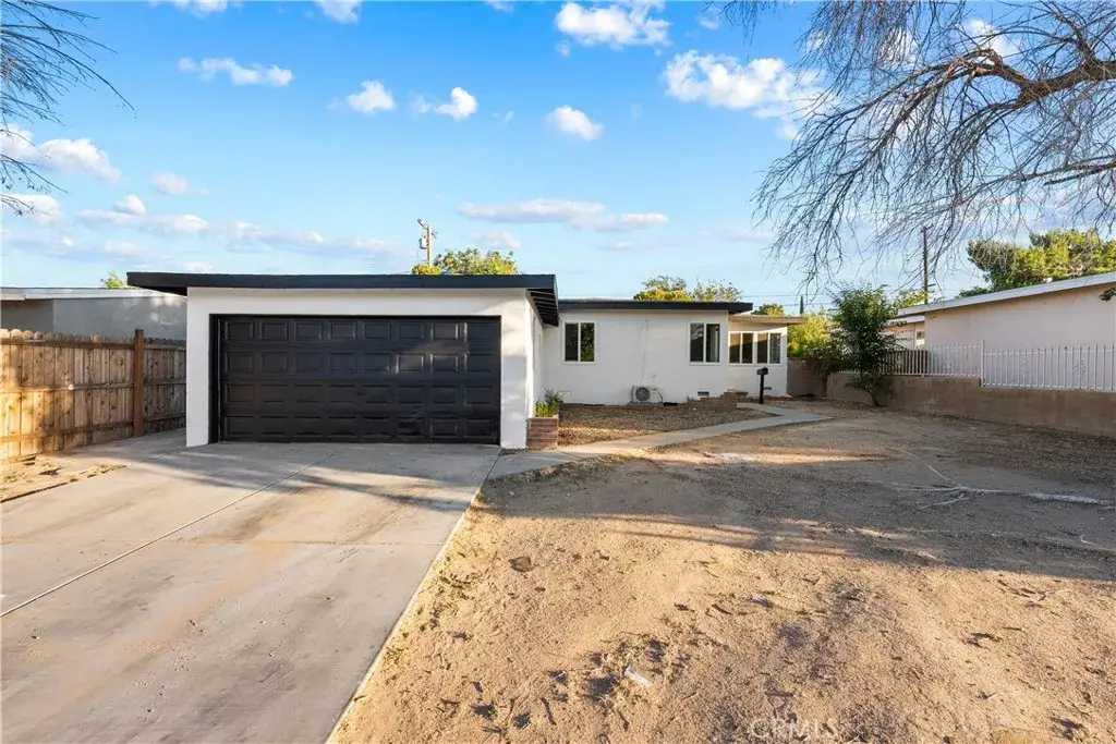 1814 E Avenue Q11, Palmdale, CA 93550 - #1