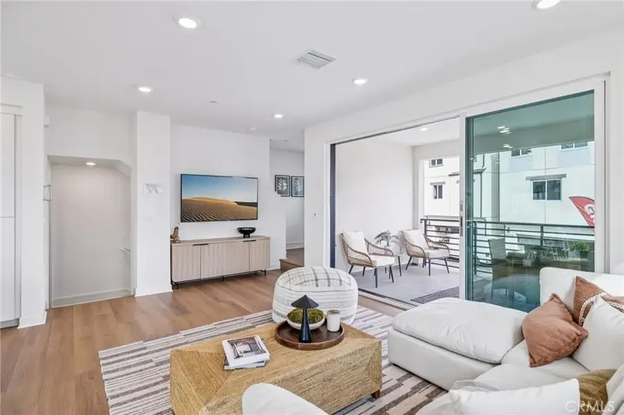 1679 Constellation Drive, San Pedro, CA 90731 - #2
