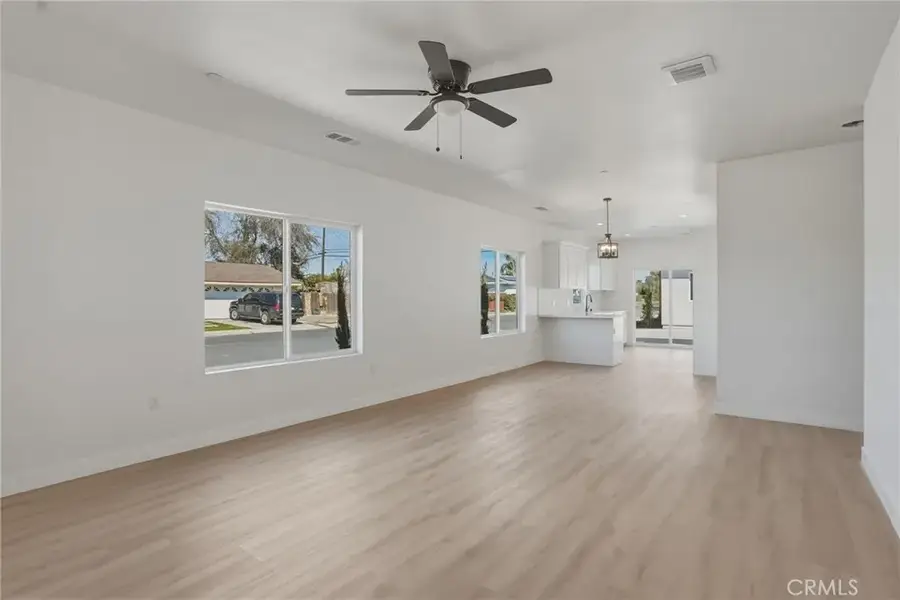 1646--1646 .5 Clinton Street, Delano, CA 93215 - #2