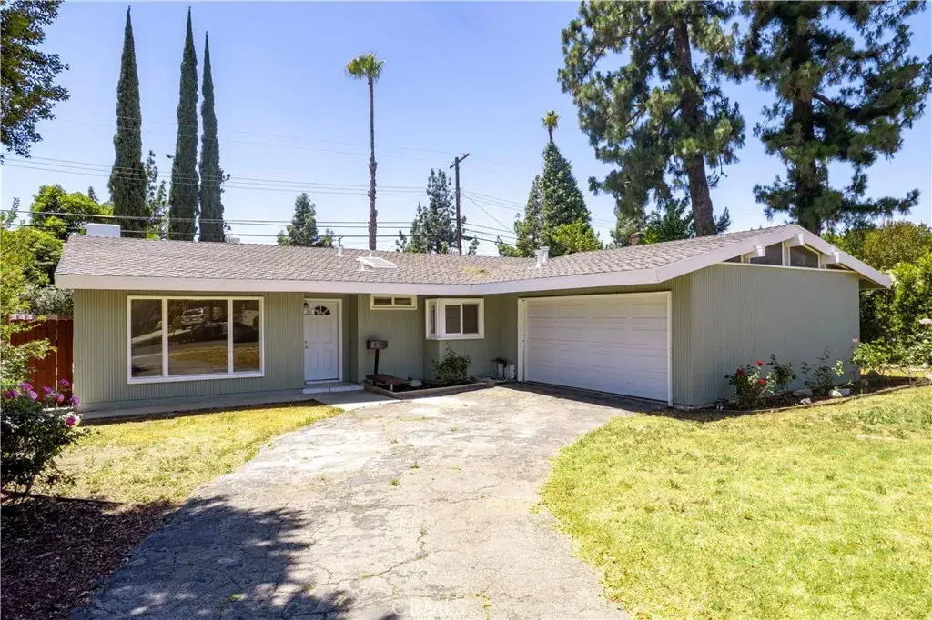 19808 Londelius Street, Northridge, CA 91324 - #1
