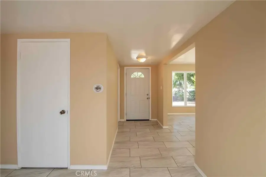 19808 Londelius Street, Northridge, CA 91324 - #3