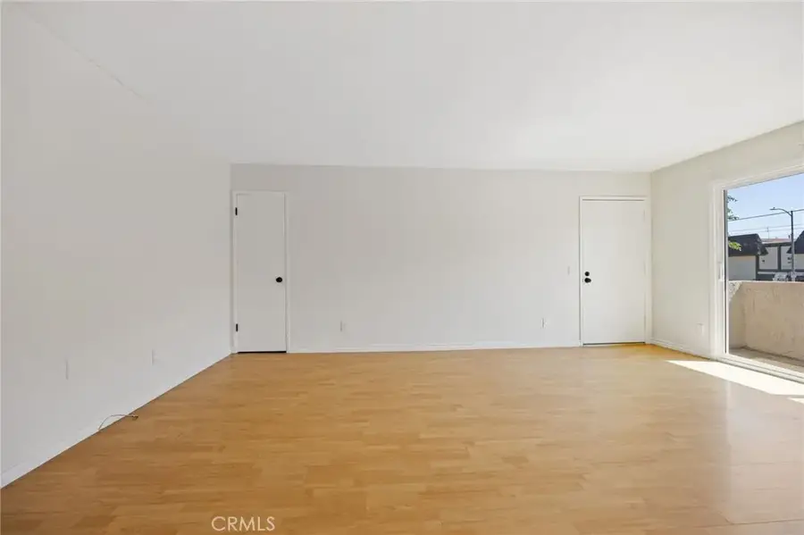 5055 Coldwater Canyon Avenue #105, Sherman Oaks, CA 91423 - #2