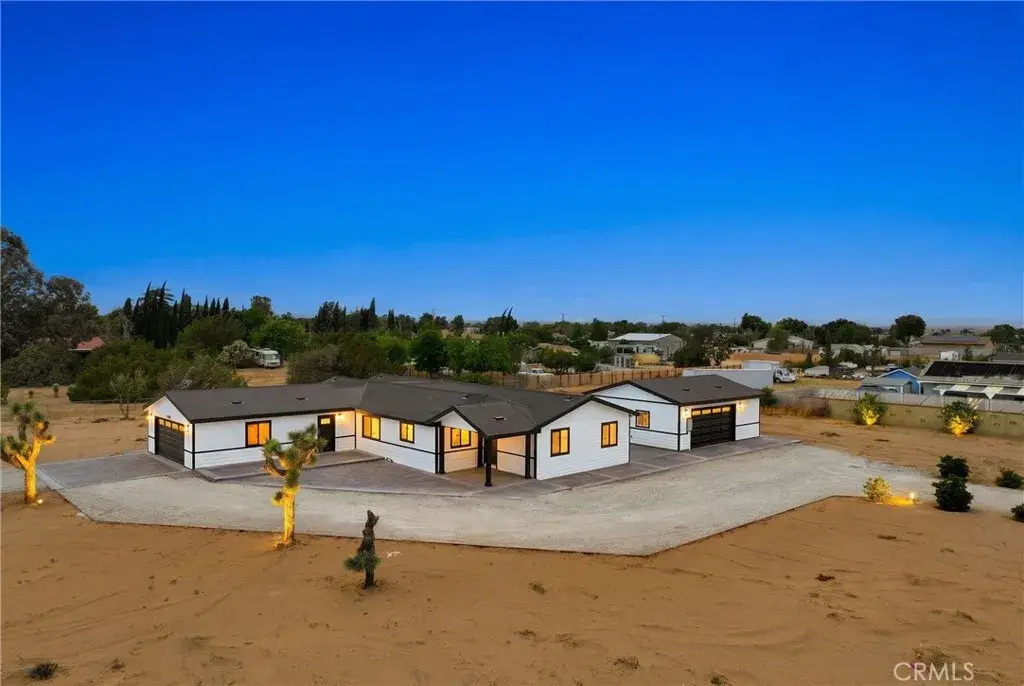 4009 W Avenue K-8, Quartz Hill, CA 93536 - #1
