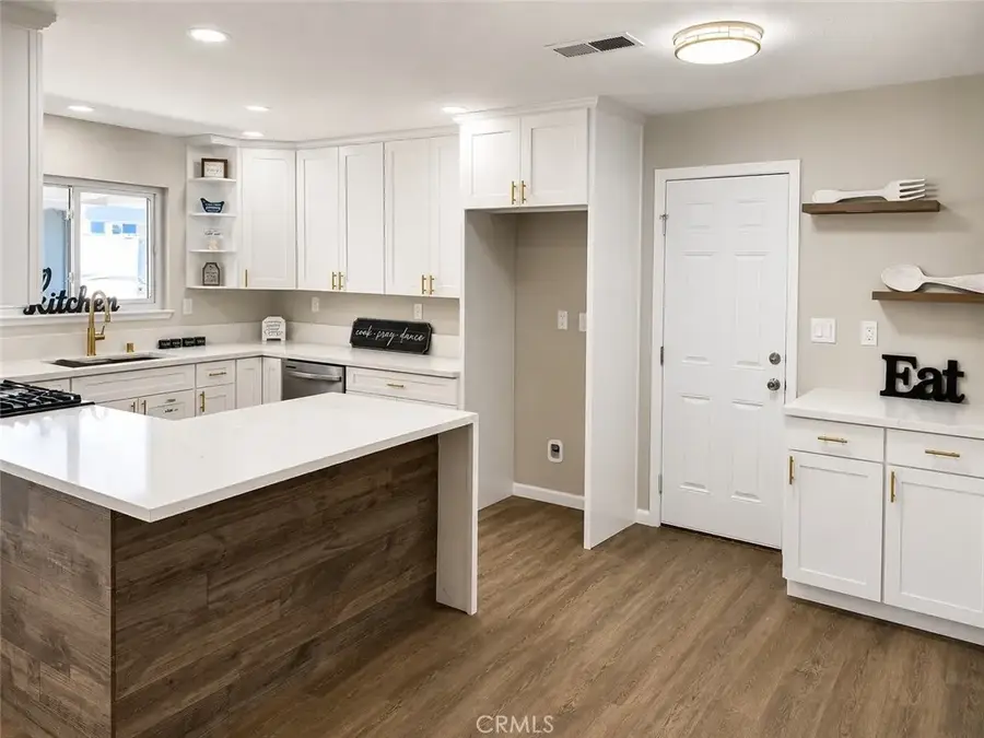 2611 W Avenue K6, Lancaster, CA 93536 - #3