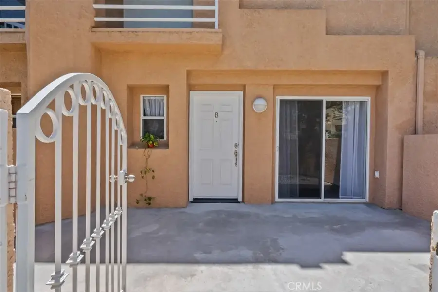 25511 Schubert Cir #142 B, Stevenson Ranch, CA 91381 - #3