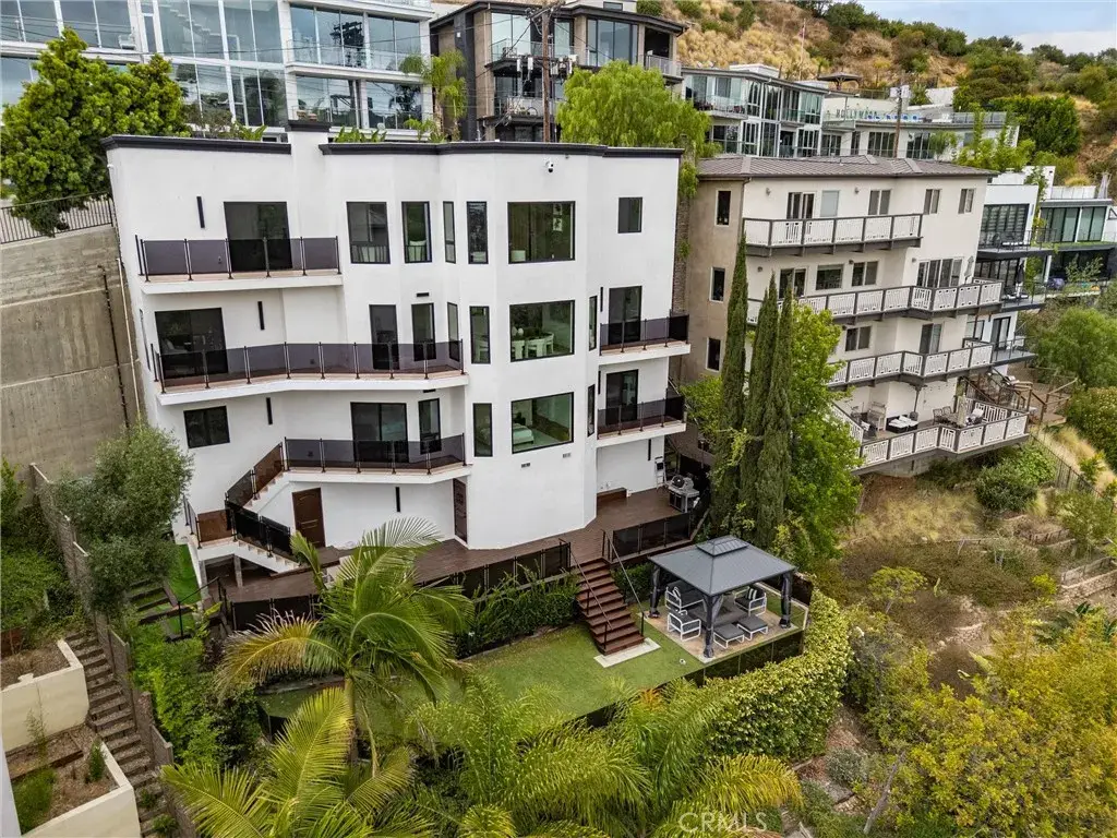 6438 Georgius, Los Angeles, CA 90068 - #1