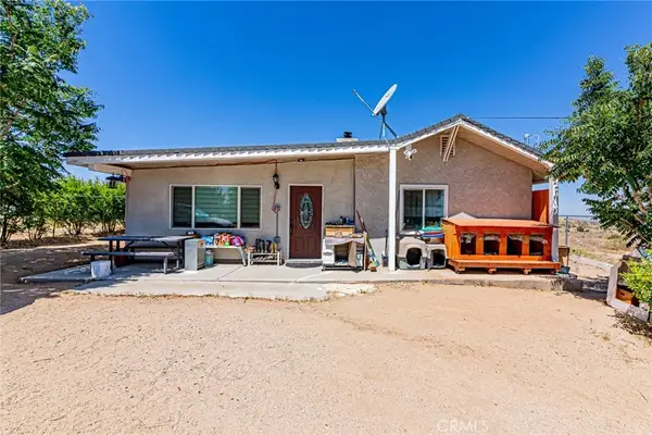 11126 E Avenue W8, Pearblossom, CA 93553