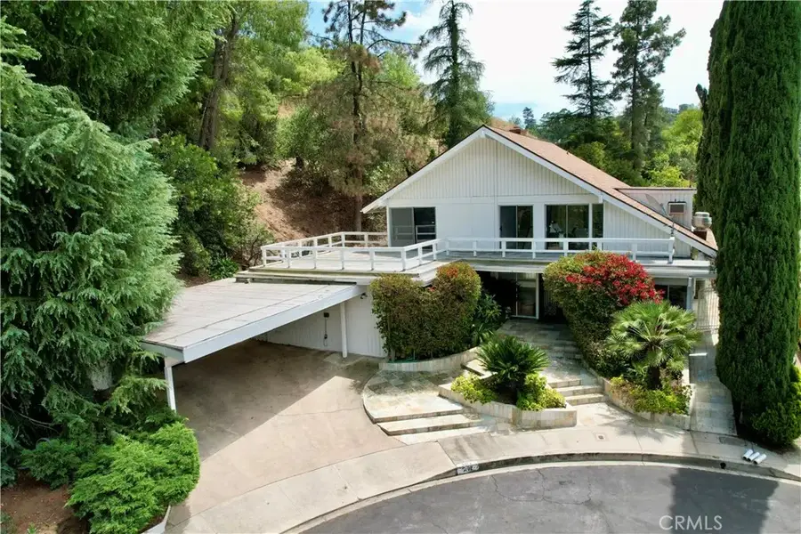 3102 Dona Sofia, Studio City, CA 91604 - #2