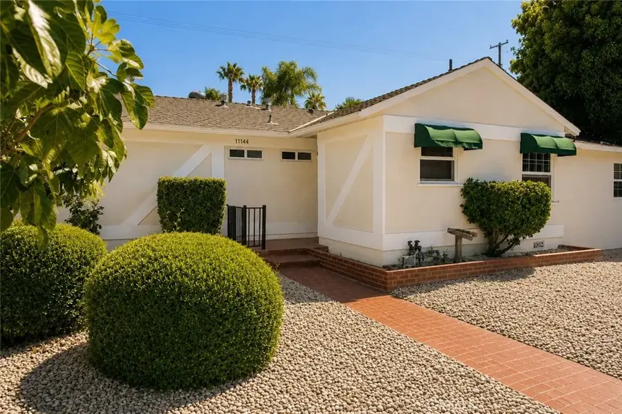 17144 Burton Street #3, Lake Balboa, CA 91406 - #3