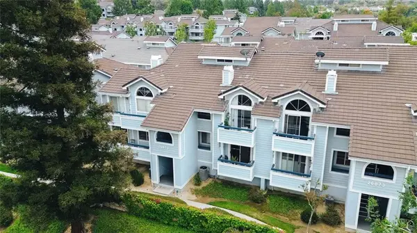 26873 Claudette St. #112, Canyon Country, CA 91351