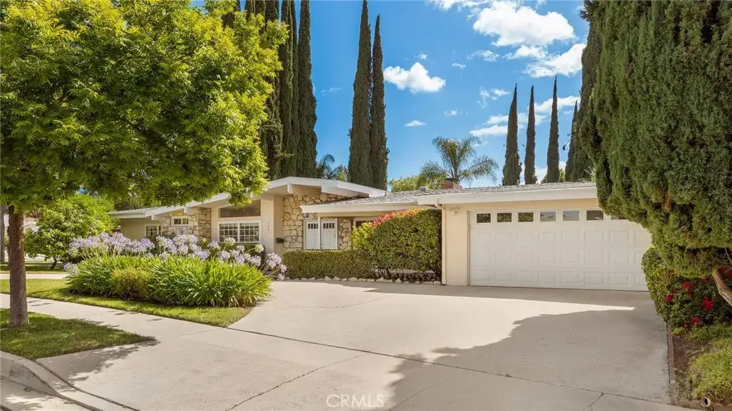 5901 Nita Avenue, Woodland Hills, CA 91367 - #1