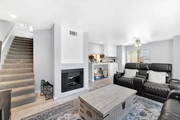 43439 30th West #1, Lancaster, CA 93536