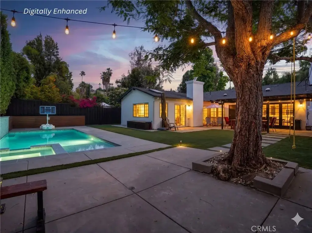 22263 Avenue San Luis, Woodland Hills, CA 91364 - #1