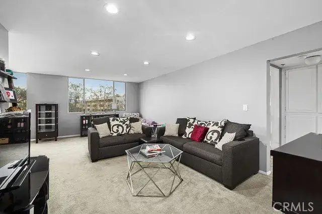 4501 Cedros Avenue #239, Sherman Oaks, CA 91403 - #3