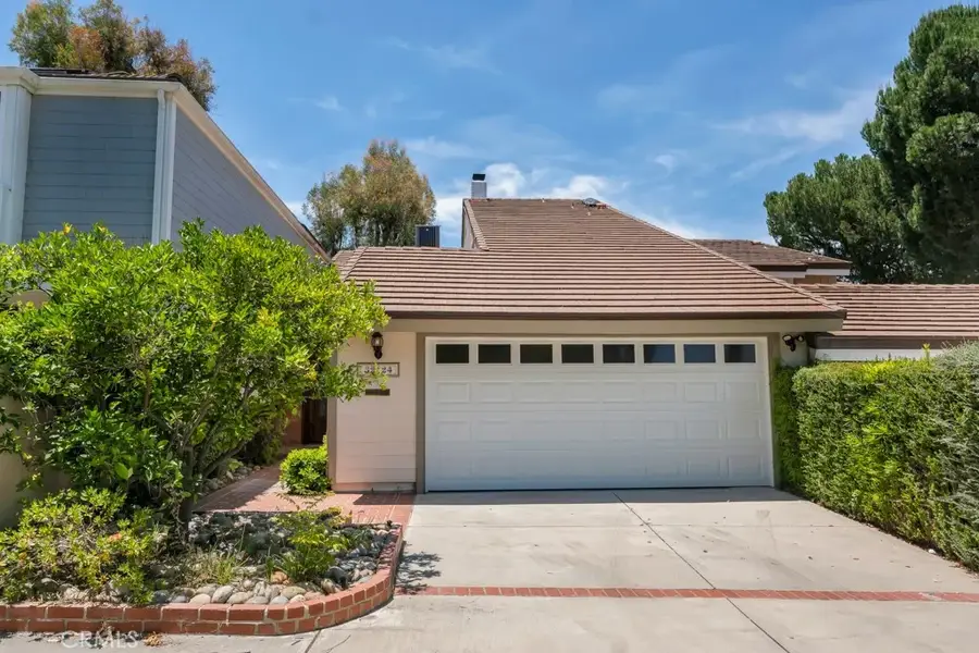 32124 Beachlake Lane, Westlake Village, CA 91361 - #2