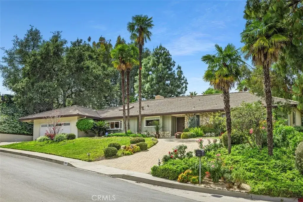 16903 Oak View Drive, Encino, CA 91436 - #1