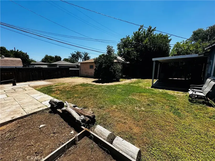 6852 Aura Avenue, Reseda, CA 91335 - #2
