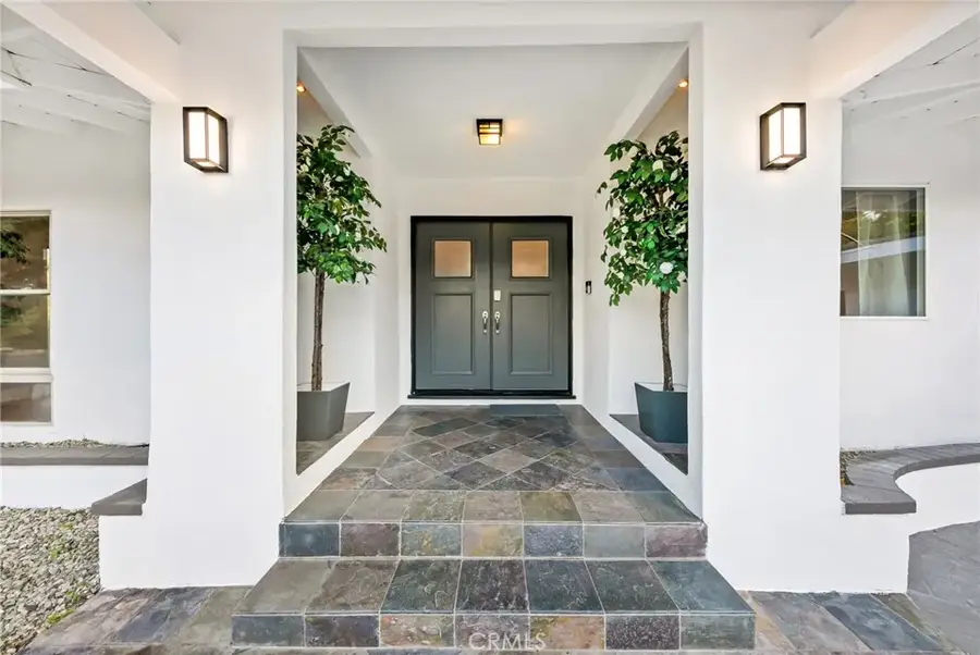 3716 Crownridge, Sherman Oaks, CA 91403 - #2