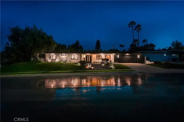24320 Bessemer Street, Woodland Hills, CA 91367
