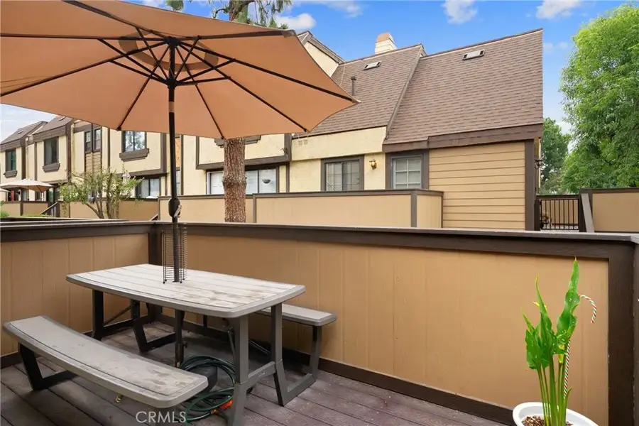11300 Foothill Boulevard #7, Sylmar, CA 91342 - #3