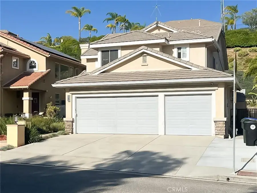 28318 Santa Catarina, Saugus, CA 91350 - #2