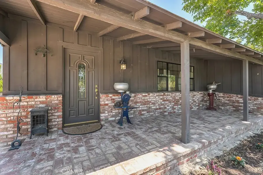 10340 Independence Avenue, Chatsworth, CA 91311 - #3