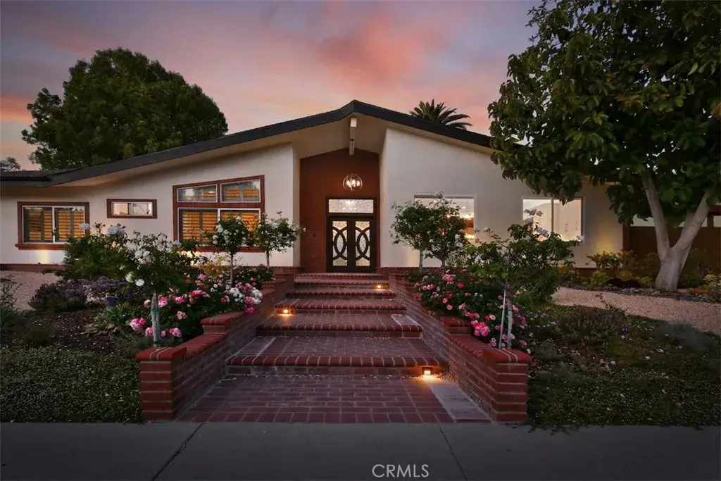 5124 Boda Place, Woodland Hills, CA 91367 - #1