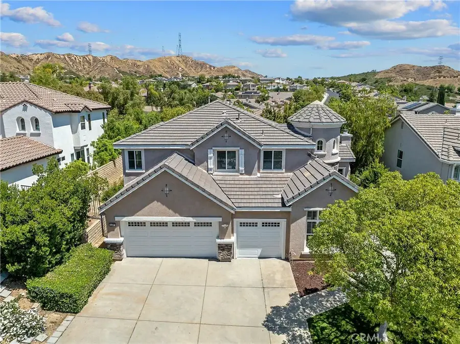 21809 Taylor Ct., Saugus, CA 91390 - #2