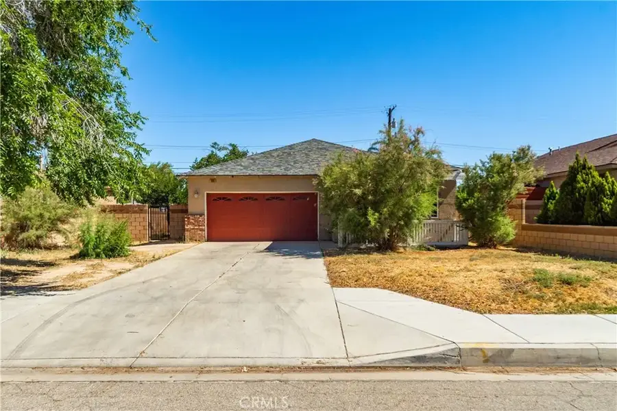 1315 W Avenue I, Lancaster, CA 93534 - #2