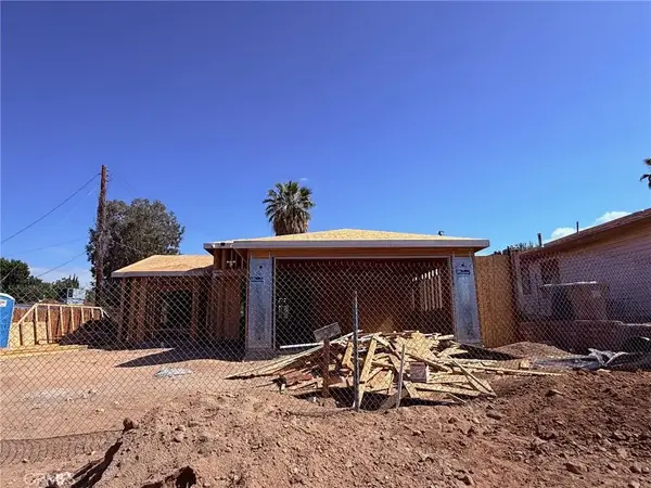 3008 Crestline, Bakersfield, CA 93306