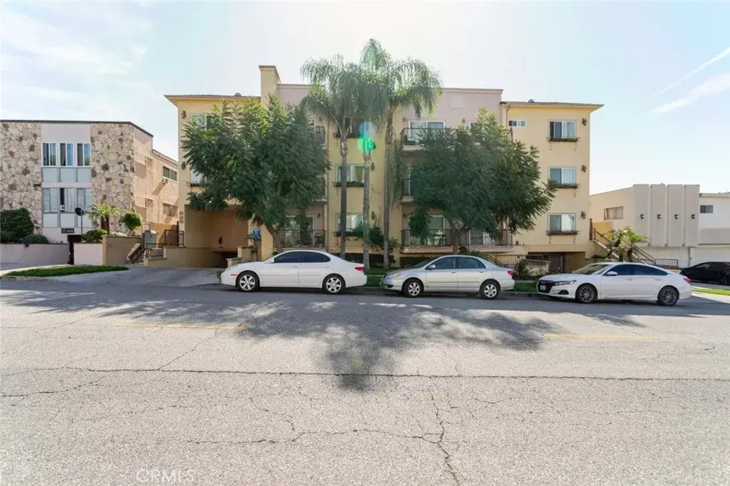 626 E Orange Grove Avenue #204, Burbank, CA 91501 - #1