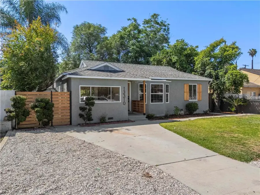 13310 Remington, Pacoima, CA 91331 - #2