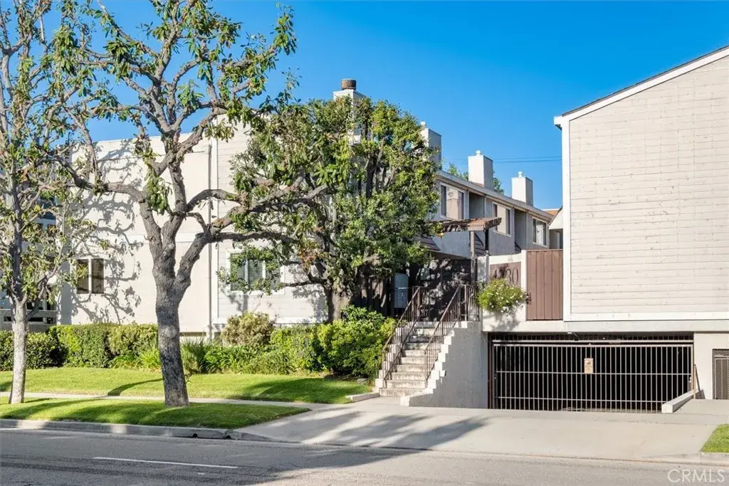 4230 Whitsett Avenue #4, Studio City, CA 91604 - #1