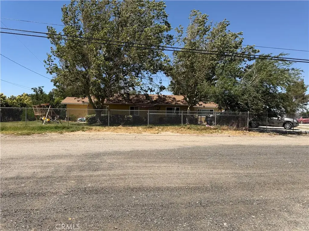 3153 E Avenue H4, Lancaster, CA 93535 - #1